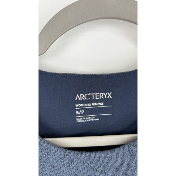 Arcteryx Womens Blue Covert Pullover Sweater Long Sleeve Chest Pocket Size Small - Picture 6 of 7